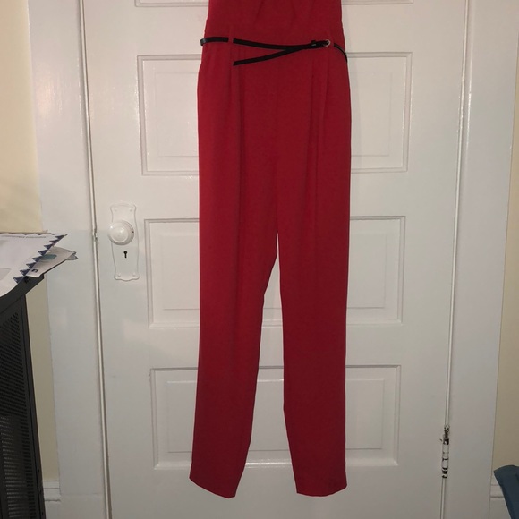 Red jumpsuit with belt, never worn - Picture 3 of 3